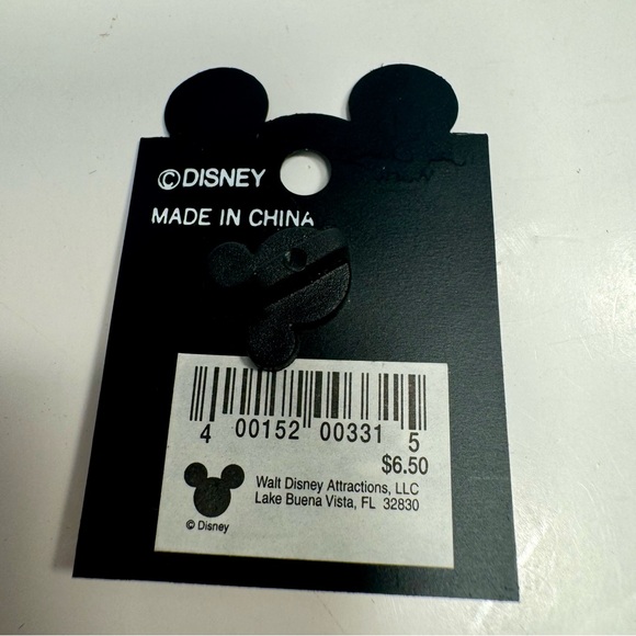 (Sold)NWT. Disney pin Polynesian resort pin. Disney Cruise Line DCL 2002. - Picture 6 of 9